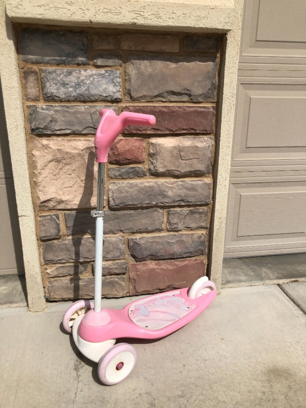 Radio Flyer My 1st Scooter Sparkle – Pink 3-Wheel Toddler Scooter